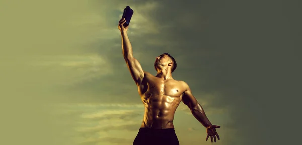 Banner templates with muscular man, muscular torso, six pack abs muscle. Wet muscular man with water bottle. Muscle body of strong man. — Stock Photo, Image