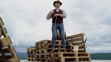 Batı Amerika. Kement ipli bir kovboy. Klasik tarz adam. Vahşi Batı kovboy, rodeo.