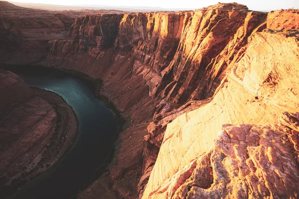 Grand Canyon, EUA. Bela paisagem do Grand Canyon National Park. Belo pôr do sol no Grand Canyon National Park no verão . — Fotografia de Stock