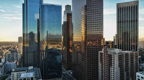 Центр Лос-Анджелеса, Калифорния. Вид на Лос-Анджелес с воздуха, деловой центр города. — стоковое фото