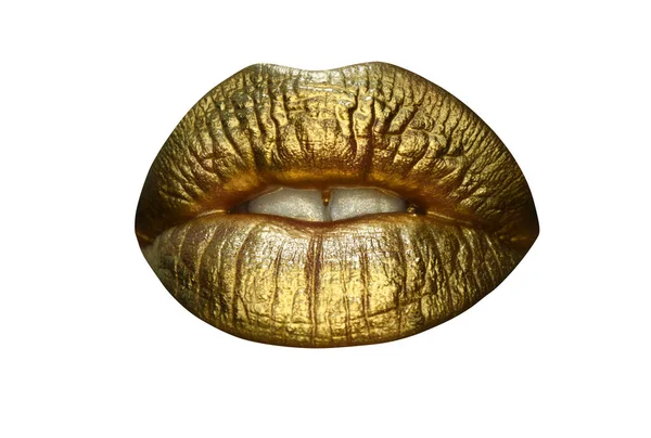 Altın dudaklar. Ağızdan gelen altın boya. Makyajlı kadın ağzında altın dudaklar. Altın metalik için duygusal ve yaratıcı tasarım. — Stok fotoğraf