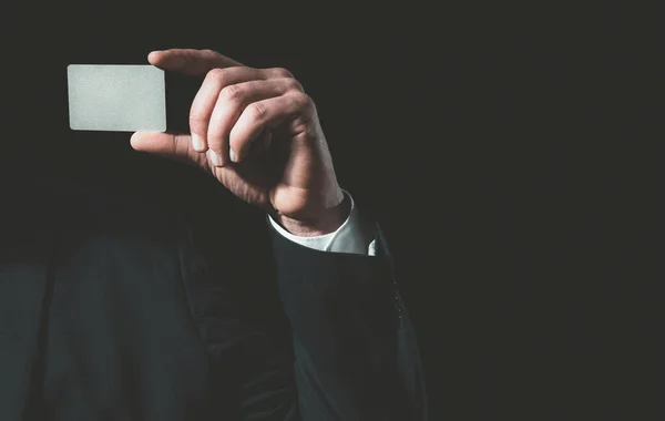 Hand holds a credit card. — Stock Photo, Image