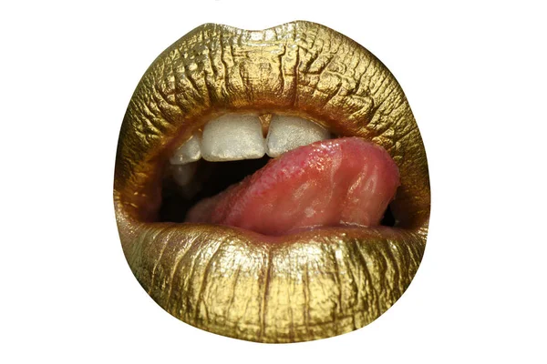 Lápiz Labial Dorado Cerca Labios Con Maquillaje Metálico Labios Sexys —  Fotos de Stock