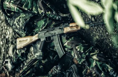 Ölü asker. Ölü asker Rus askerlerini öldürdü..