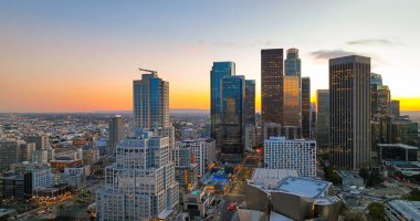Los Angeles şehir merkezi, gökdelenler panoramik şehir. Kaliforniya Los Angeles.