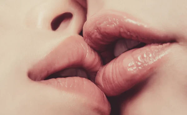 Jinsiy olat vaginada bolganda qanday his qiladi? Porno yulduzi Barbara xonim