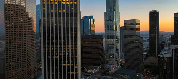 Cidade panorâmica de Los Angeles. O skyline de Los Angeles. Califórnia LA. — Fotografia de Stock