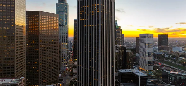 Los Angeles şehir merkezi, gökdelenler panoramik şehir. Los Angeles şehir manzarası.