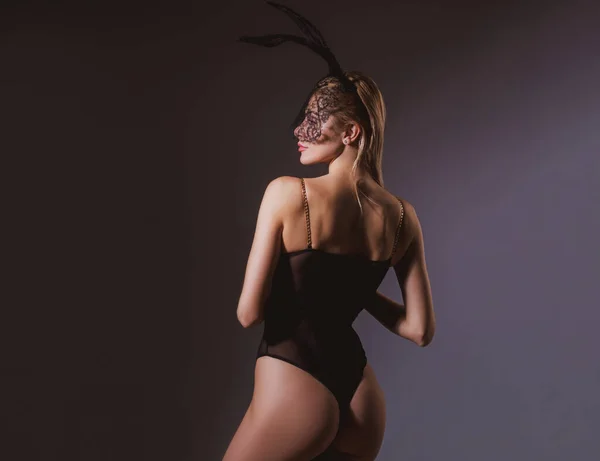 Naked bunny woman, fashion rabbit. Hot girl. Luxury ass. Stockings. Sexy game costume. Girl in sexy black lingerie and stockings. Temptation. — Stock Fotó