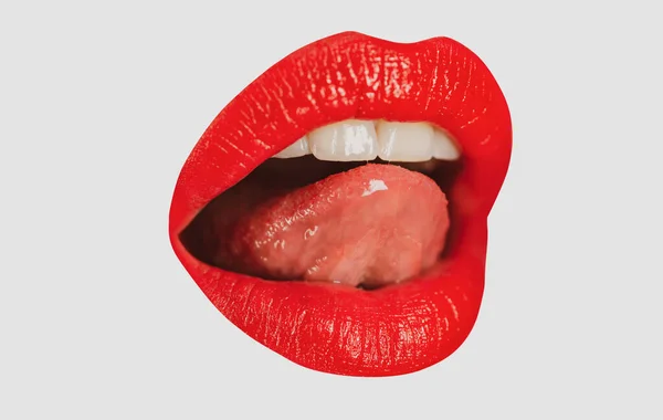 セクシーな唇だ。マクロ写真の女性の顔の詳細。リップメイク、赤口紅。官能的な唇。美しい少女の口を閉じてください。白に隔離された. — ストック写真