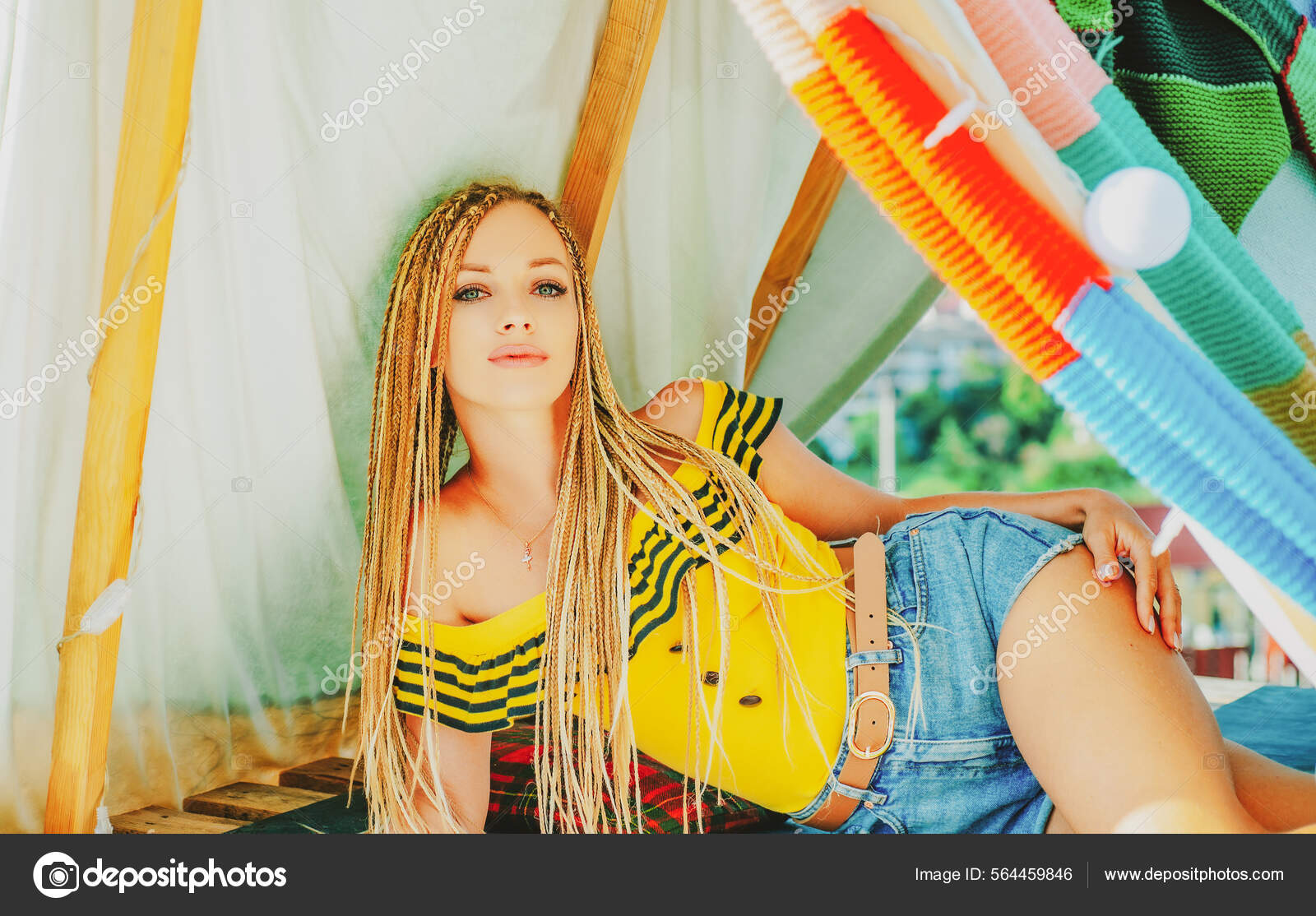 Hippie moderna online