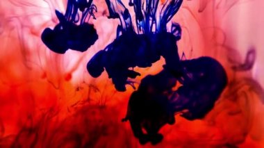 Soyut renkli arkaplan. Su zemininde renkli boyalı mürekkep. Renklerin soyut tasarımı. Renk boyası karışımı. Çok renkli sıvı boya. Soyut renkli arkaplan.