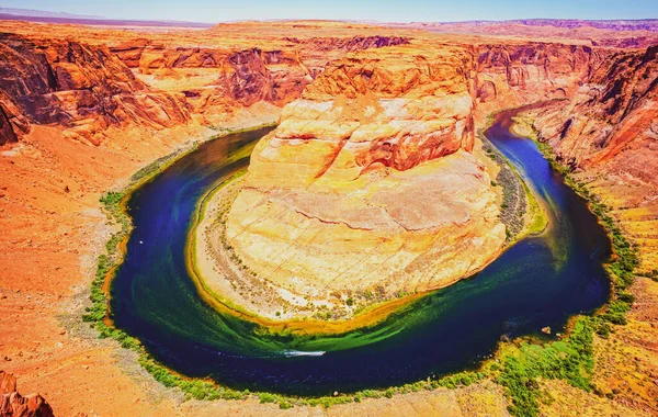 Horseshoe Bend, Page, Arizona. Calçado de Cavalo Dobre no Rio Colorado, Grand Canyon. Red rock canyon estrada vista panorâmica. — Fotografia de Stock