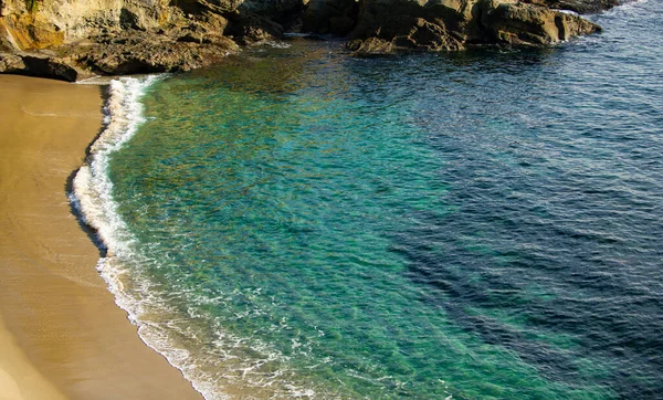 Panorama on sea, beautiful seascape, tropical sea. Ocean or sea waves. — Stock Photo, Image