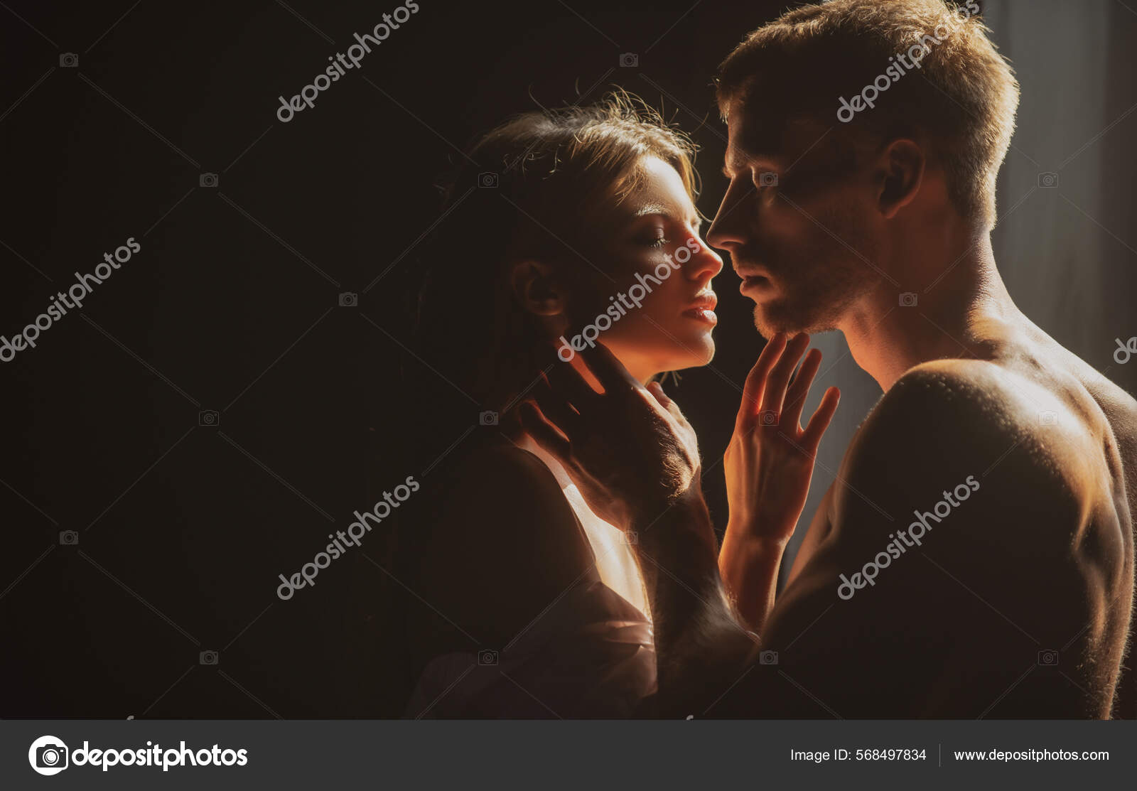wife kissing black lovers Sex Pics Hd