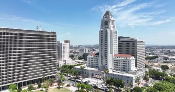 Los Angeles City Hall center of the government of the city of Los Angeles, California. County courthouse building in California. Los Angeles, CA, USA, May 10, 2022. — стоковое видео