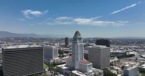 Los Angeles City Hall center of the government of the city of Los Angeles, California. County courthouse building in California. Los Angeles, CA, USA, May 10, 2022. — Vídeo de Stock
