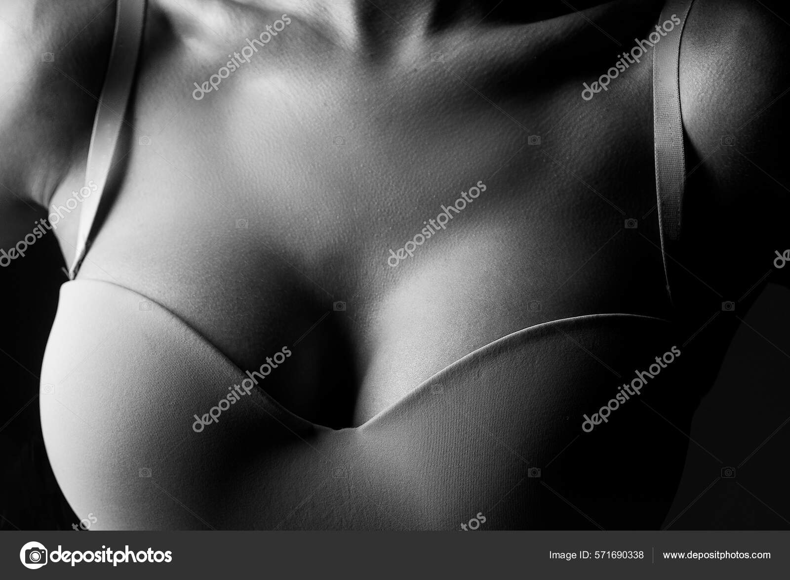 Sexy Transparent Lingerie. Women With Large Breasts. Sexy Breas, Boobs In  Bra, Sensual Tits. Beautiful Slim Female Body. Lingerie Model. Closeup Of  Sexy Female Boob In Black Bra. Stock Photo, Picture and