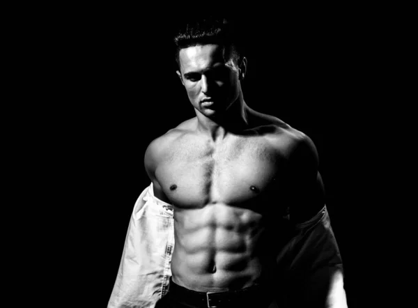 Homem Sexy Muscular Com Tronco Encaixe Jovem Com Corpo Bonito — Fotografia de Stock