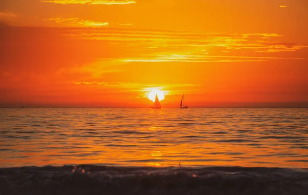 Zachód Słońca Nad Morzem Wschód Słońca Plaży Kolorowy Ocean Krajobraz — Zdjęcie stockowe