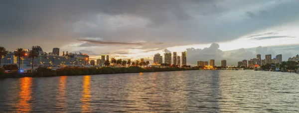 Miami City Panorama Pohled Biscayne Bay — Stock fotografie
