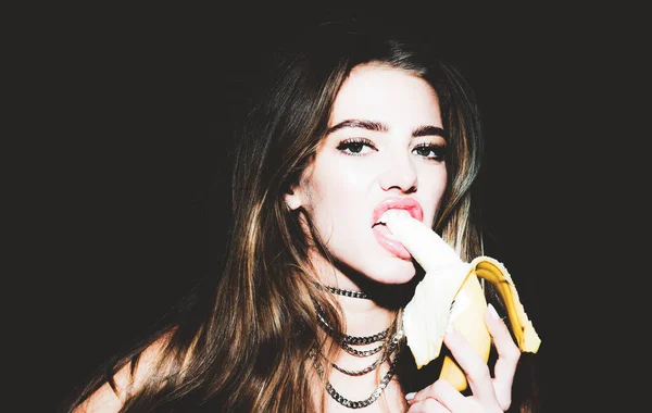 Sensual Young Woman Eating Banana Tropical Fruits Healthy Eating Beautiful — Stock Photo, Image