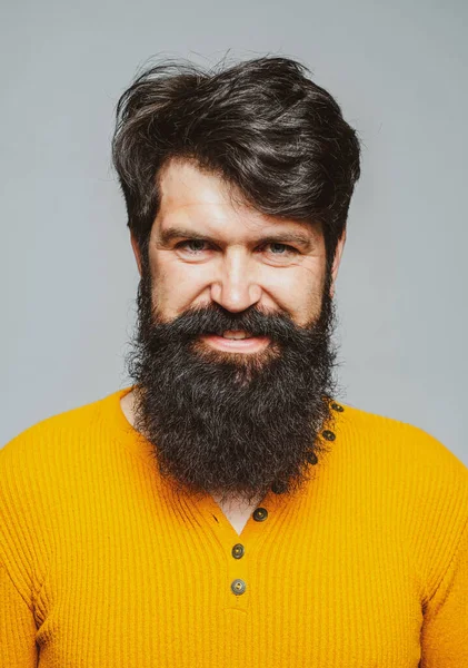 Homem Barbudo Sorrir Rosto Bonito Tipo Sorridente Emoção Expressão Facial — Fotografia de Stock