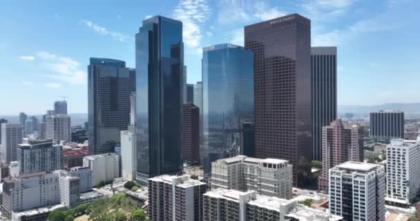 Los Angeles Voe Centro Cidade Por Drone Vista Aérea Superior — Vídeo de Stock
