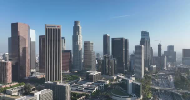 Los Angeles Şehir Merkezinde Uçan Bir Hava Aracı Panoramik Manzara — Stok video