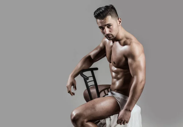 Sexy Mann Mit Muskulösem Körper Und Nacktem Oberkörper Muskulöser Mann — Stockfoto