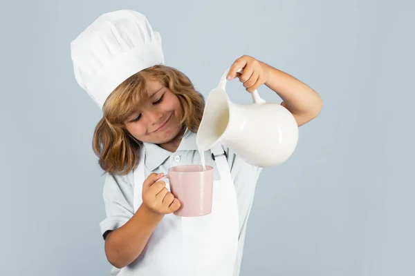 Çocuklar Için Süt Aşçı Önlüğü Giymiş Çocuk Aşçı Stüdyo Arka — Stok fotoğraf
