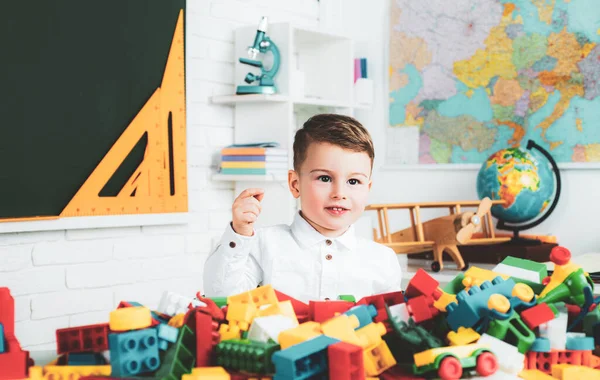 Basisschooljongen Terug Naar School Gelukkige Kinderen Tijd — Stockfoto