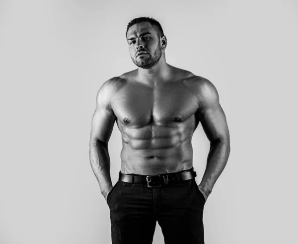 Muskulös Sexig Man Med Naken Bål — Stockfoto