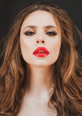 Seksi güzel kız, şehvetli genç kadın. Moda ve güzel kadın yüzü