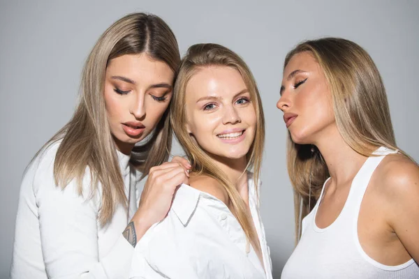 Mode Nahaufnahme Porträt Der Gruppe Mode Modelle Mädchen Posieren Studio — Stockfoto