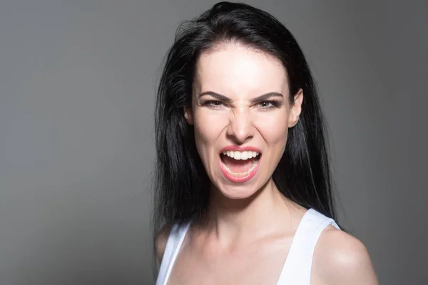 Mujer Enfadada Chica Enfadada Gritando Odio Rabia Mujer Pensativa Sintiéndose —  Fotos de Stock