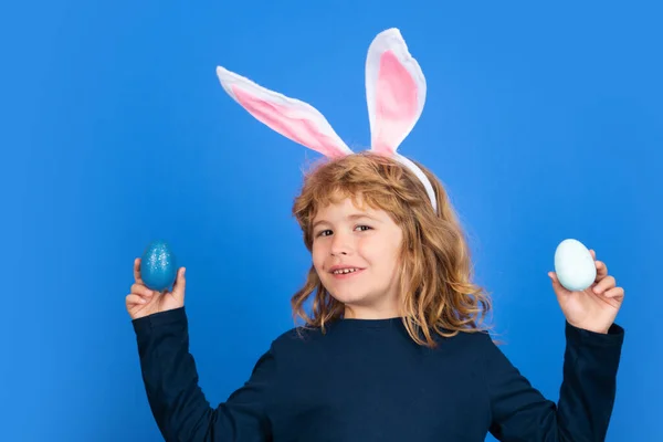 Portrait Enfant Garçon Avec Des Œufs Pâques Des Oreilles Lapin — Photo