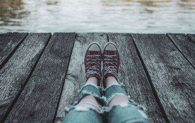 Aşıklık. İlk tinager aşk. Macera aşktır. Ergenlik sorunları. Amour kırık aşk