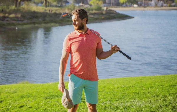Homem Golfista Jogar Golfe Campo Golfe — Fotografia de Stock