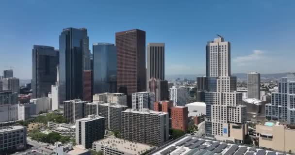 Los Angeles Centrum Skyline Vliegen Door Drone Top Luchtfoto Los — Stockvideo
