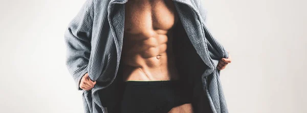 Starker Athletischer Mann Fitnessmodell Das Seinen Perfekten Muskulösen Oberkörper Isoliert — Stockfoto