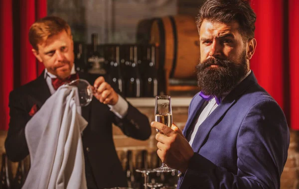 Barmanský Koncept Barman Pultu Hipster Baru Gentlemanský Nápoj — Stock fotografie