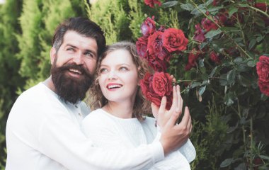 Samimi ilişki ve cinsel ilişki. Şehvetli çift samimiyet zevk. Aşk hikayesi ya da aşık portre çift. İnsan duyguları gençlik aşk ve yaşam tarzı kavramı