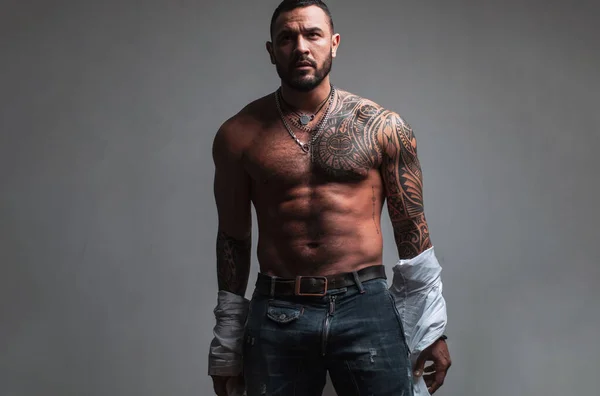Improving His Physique Testosterone Strong Hispanic Man Full Testosterone Athletic — Fotografia de Stock