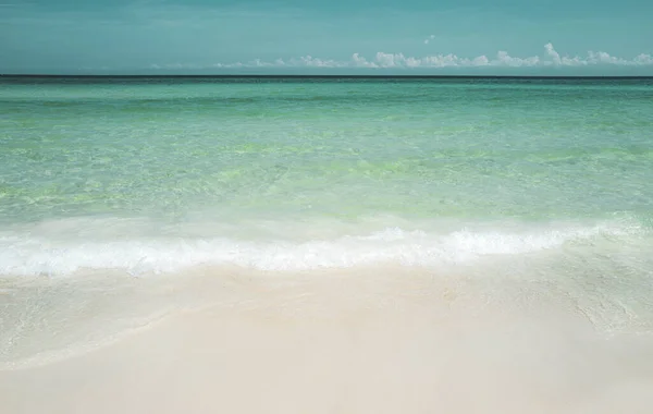 Playa Mar Con Sol Arena Azul Cielo Playa Paradisíaca Tropical — Foto de Stock