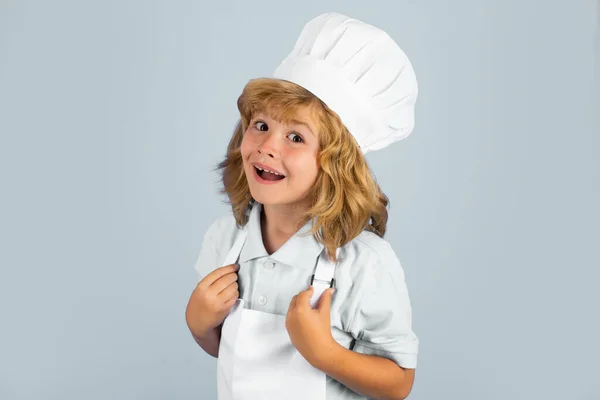 Çocuk Şef Komik Surat Aşçı Önlüğü Giymiş Çocuk Aşçı Stüdyo — Stok fotoğraf