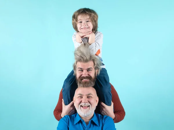 Retrato Del Abuelo Feliz Padre Dson Sonríen Concepto Del Día — Foto de Stock