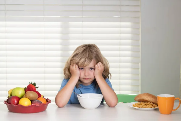 Portrait Child Appetite Concept Loss Appetite Kid Preteen Boy Kitchen — ストック写真