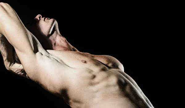 Verführerisch Schwul Muskulöser Körper Des Menschen Auf Schwarzem Hintergrund Starker — Stockfoto