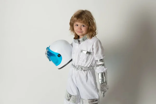Αγοράκι Αστροναύτης Παιδί Αγόρι Παίζει Αστροναύτη Διαστημάνθρωπο — Φωτογραφία Αρχείου